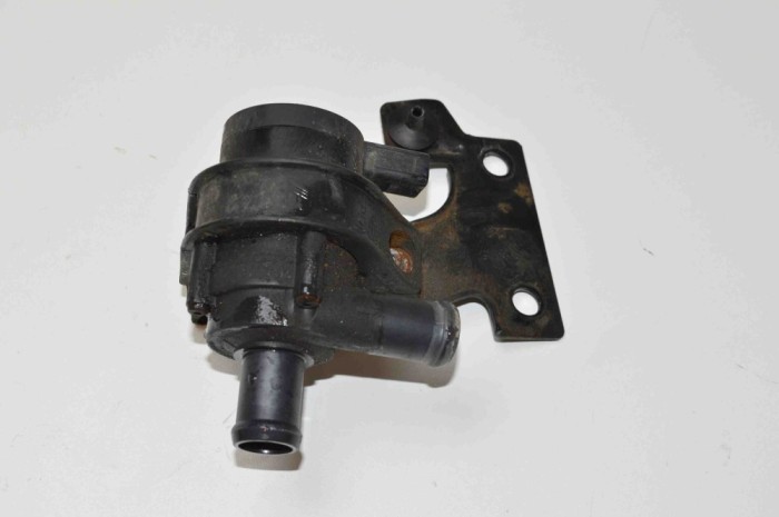 Pompa de apa auxiliara VW EOS 1F7, 1F8 2012 OEM: 30950000 2461592
