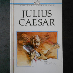 WILLIAM SHAKESPEARE - JULIUS CAESAR (limba engleza)