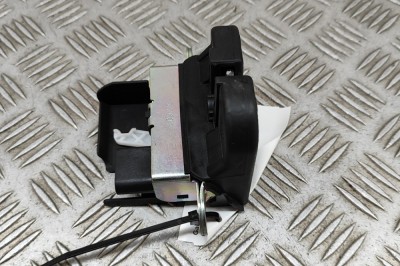 &amp;Icirc;ncuietoare haion VW PASSAT B7 362 2010 OEM: 1K6827505F 23986661 foto