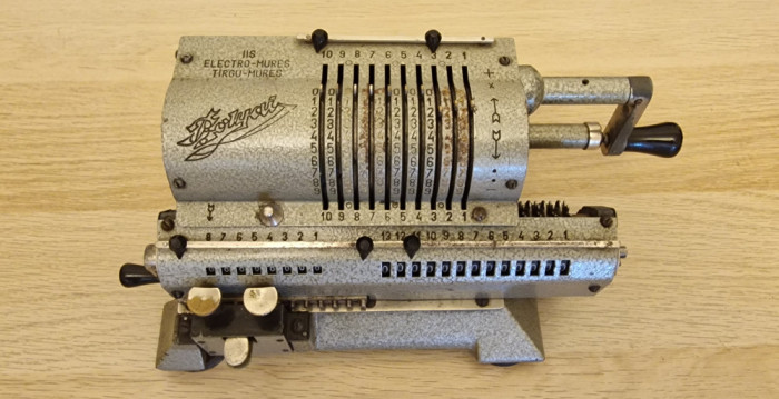 Mașina de calculat Bolyai din 1964