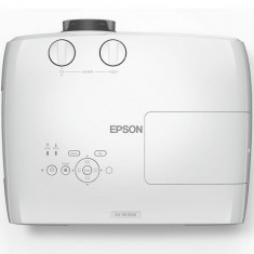 Proiector Epson EH-TW7000, 3LCD 3D active, 3000 lumeni, 4K PRO-UHD, 16:9, 4K enhancement, 40.000 : 1, lampa 3500 ore/ 5000 ore Eco mode, zoom 1.62x, d