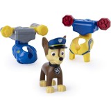 Cumpara ieftin Figurina Paw Patrol - Catelul Chase cu 2 uniforme atașabile