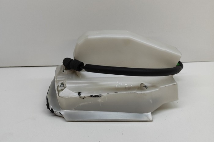 &Icirc;ncuietoare ușă dreapta față TESLA MODEL 3 2023 OEM: 1500673-91-B 22061239