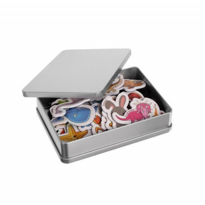 Set 42 magneti de frigider Iso Trade, Model animalute cu denumire in engleza, Plastic, Cutie metalica inclusa, Multicolor foto