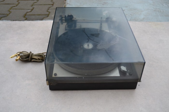 Pick up Thorens TD 160