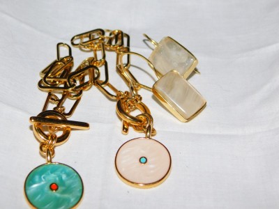 2 bratari complementare , placate vu aur , email, cadou cercei noi foto