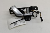 M&acirc;ner de deschidere interior dreapta față TESLA MODEL X 2016 OEM: 1047632-00-D,1047632-00-C,1047630-00-A,1047630-00-B | 22948478