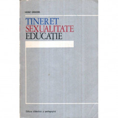 Tineret. Sexualitate. Educatie foto