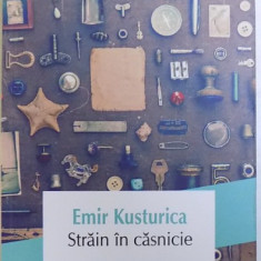 STRAIN IN CASNICIE de EMIR KUSTURICA , 2015