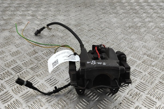 Etrier de fr&acirc;nă dreapta spate JAGUAR I-PACE X590 2020 OEM: Off-road | 27892138