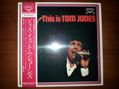 Vinil &amp;quot;Japan Press&amp;quot; Tom Jones &amp;ndash; This Is Tom Jones (VG) foto