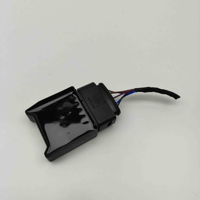 Unitate de control pompa de combustibil VW T-ROC A11 2023 OEM: 5Q0906093B 30438298