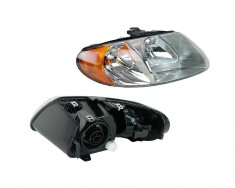 Far Dodge CARAVAN USA version (RG/RS) 02.2000-01.2008 Chrysler VOYAGER (RG/RS) 01.2000-12.2004 TOWN_COUNTRY (RG/RS) 01.2000-01.2008 Depo partea Dreap