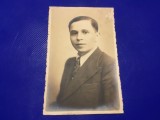 Fotografie barbat fotograf Emil Fischer Sibiu / Fotograful Curtii Regale !