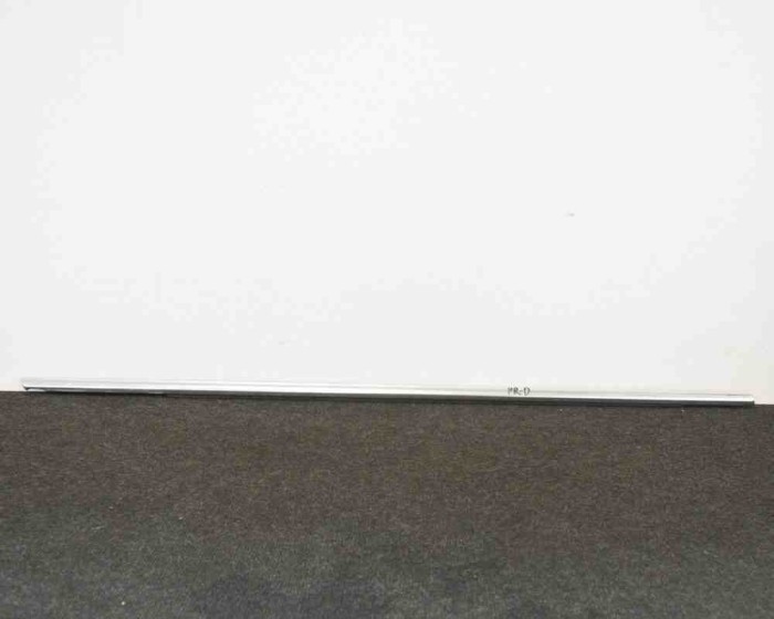 Chedar geam ușă dreapta față OPEL INSIGNIA A G09 2010 OEM: 13228108