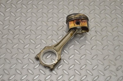 Piston PORSCHE CAYENNE 9PA 2005 OEM: 021E 18334349 foto