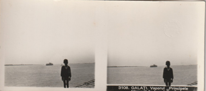 Fotografie stereoscopica-Galati,Vaporul &quot;Principele Mircea&quot; in largul Dunarei