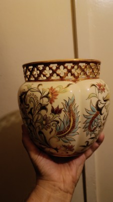 Jardiniera antika Zsolnay foto