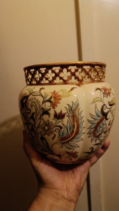 Jardiniera antika Zsolnay
