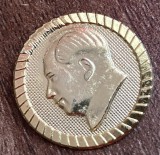 QW9 N9 9 - Insigna - tematica comunism - personalitati - China