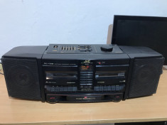 RADIO CASETOFON BOOMBOX JVC MODEL PC-V88 foto