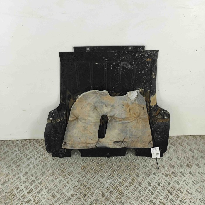 Scut motor central spate RENAULT ZOE BFM_ 2013 OEM: 8200540585,8200161848