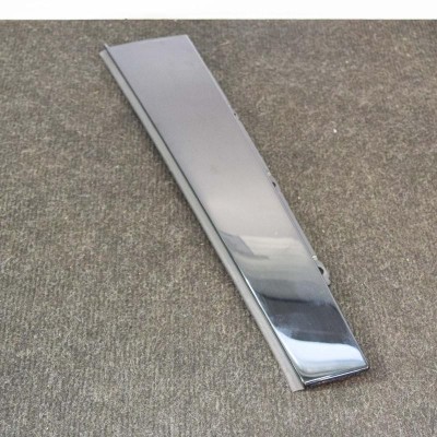 Ornament vertical ușă dreapta spate AUDI A4 8W2, B9 2017 OEM: 8W0839902 10008212 foto