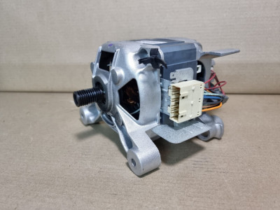 motor 7 pini MCA 52/64-148 masina de spalat whirlpool aws / R9 foto