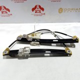 Cumpara ieftin Macara geam dreapta fata Seat Leon 1P1 5F1 5F8