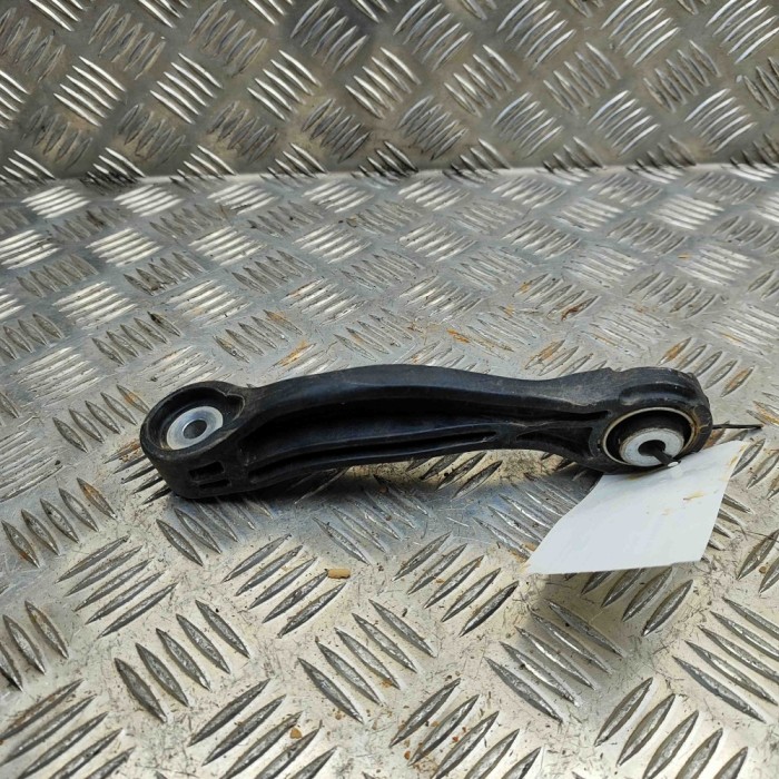 Bieleta stabilizatoare dreapta spate AUDI A5 Avant 2024 OEM: 4K0505465 31846738