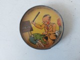 Joc vintage de &icirc;ndem&acirc;nare miniatural, tematică școlară, Made in Germany, jucărie mecanică de buzunar, inceput de sec. XX