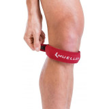 Cumpara ieftin Mueller Jumper&#039;s Knee Strap bandă kinesiologică pentru genunchi culoare Red 1 buc