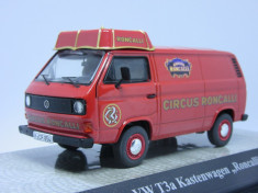 Macheta Volkswagen T3a Circus Roncalli Premium Classixxs 1:43 foto