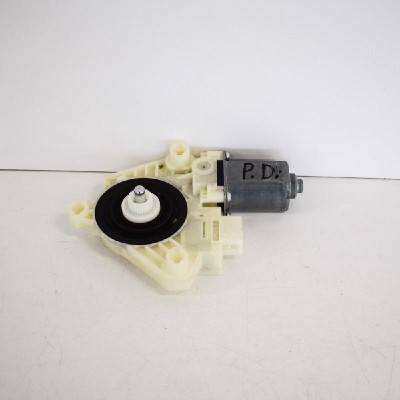 Motor macara geam ușă dreapta față MERCEDES-BENZ C W205 2015 OEM: A2059060113 3452585 foto