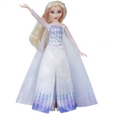 Papusa Elsa Musical Adventure Frozen 2 foto