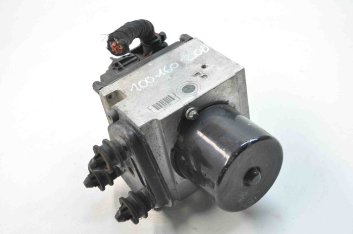 Pompa ABS VW PASSAT CC 357 2008 OEM: Coupe | 4115101