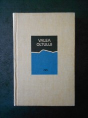 CL. GIURCANEANU, C. MOCANU - VALEA OLTULUI foto