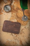 Cumpara ieftin Portcard din piele naturala, lucrat si cusut manual, Remus, Handmade, Maro, Produs in Romania, Elyk Creation