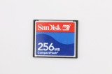 Card memorie CF Compact Flash SanDisk 256 MB