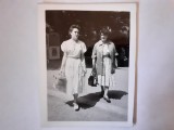 Fotografie dimensiune 6/9 cm cu 2 femei