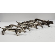 Sase suporturi pentru tacamuri, Secol XX