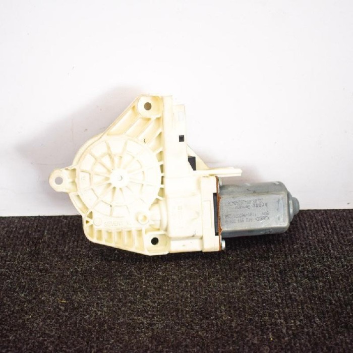 Motor macara geam ușă st&acirc;nga față AUDI A5 Cabrio 8F7 2010 OEM: 8T0959801B1101-965576-250 | 3731629