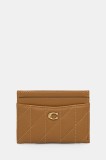 Coach carcasa din piele Essential Card Case culoarea bej