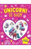 Unicorni de basm. Stickere pufoase