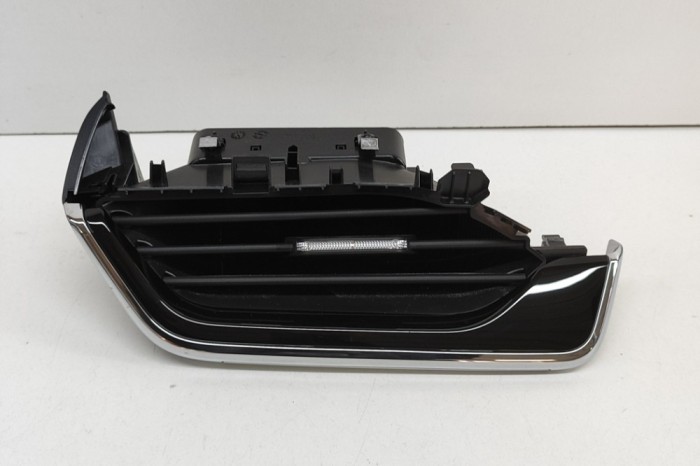 Gura de ventilație planșa de bord SKODA SKODA ENYAQ iV SUV 5AC, 5AZ 2022 OEM: 5LB857193A,5LB947193,5LB819201P 26930226