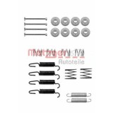 Set accesorii, saboti frana parcare TOYOTA LAND CRUISER 150 (KDJ15, GRJ15) (2009 - 2016) METZGER 105-0816