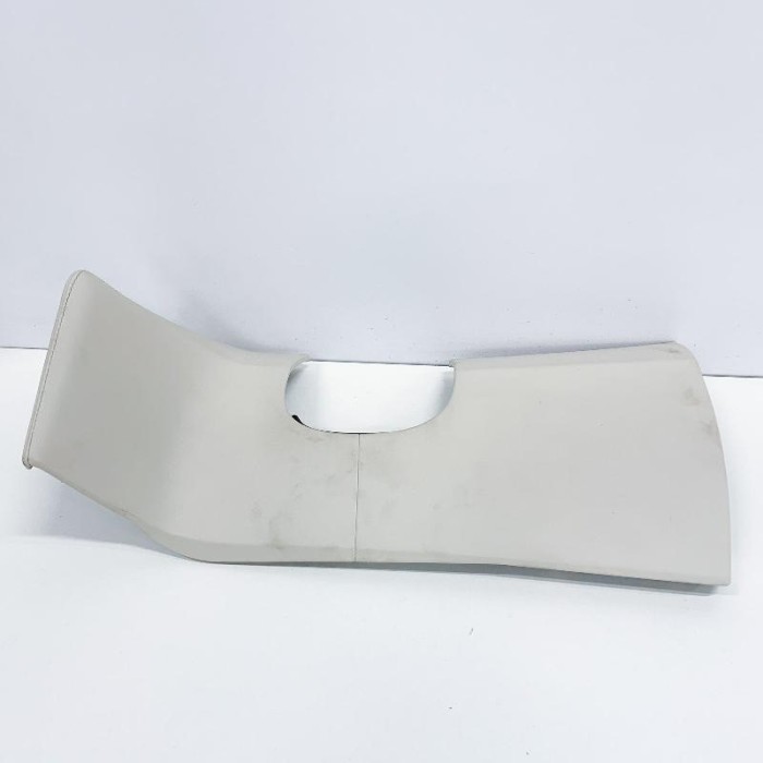 Ornament inferior planșa de bord TESLA MODEL S 2018 OEM: 1033112-00 10645744