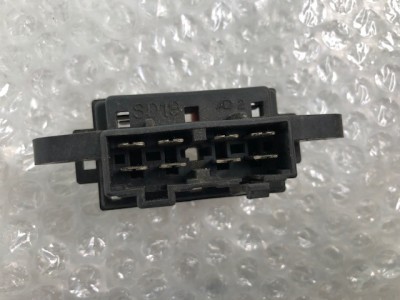 Suzuki VX800 VS51B 90-97 Cutie sigurante Fuse Box foto