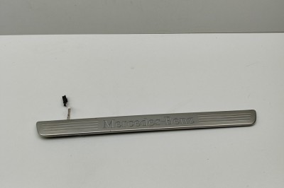 Ornament prag dreapta față MERCEDES-BENZ GLE W166 2016 OEM: A1666809500,A1666809001 | 30332534 foto