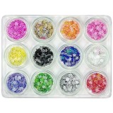 Cumpara ieftin Kit nail art de 12 buc - flori sidefate din material, 5g